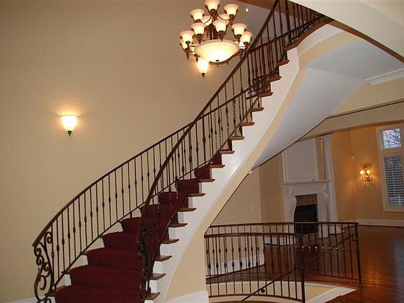 Impressive Floating Stair