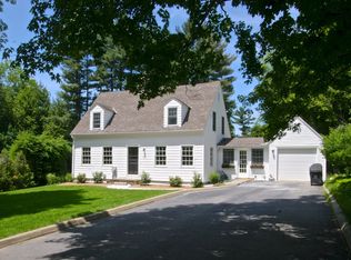 27 Schermerhorn Park, Lenox, MA 01240