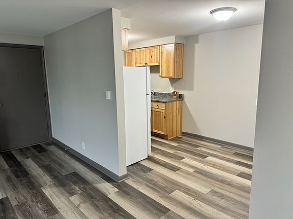 5th image of 507 N Forest Ave #5