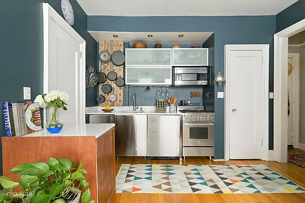 Sold by Corcoran | media 2