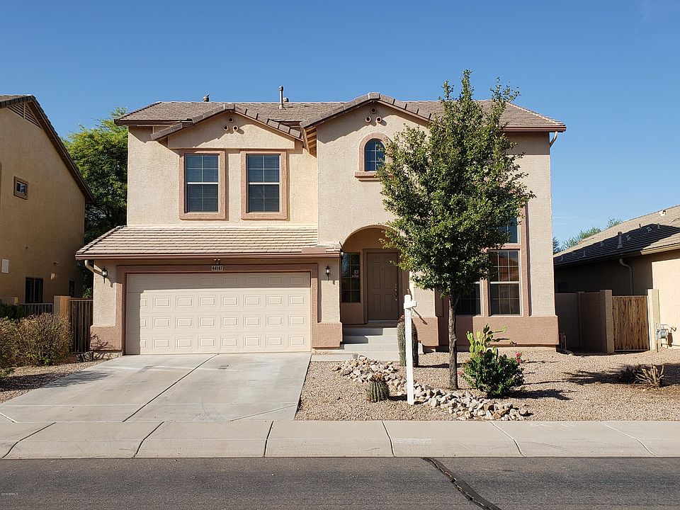 1st image of 44147 W Juniper Ave