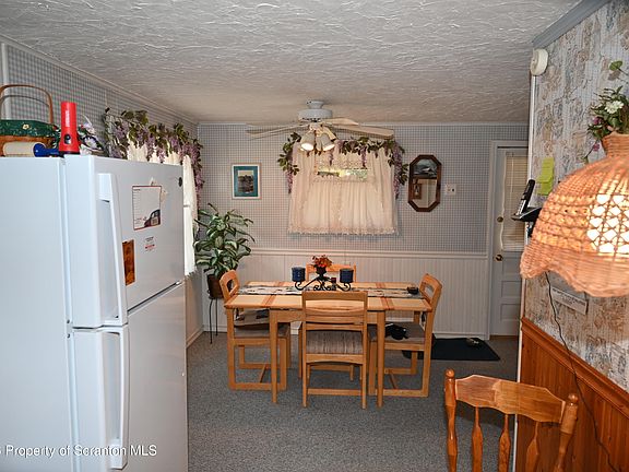 3rd image of 2289 Hunsinger Rd