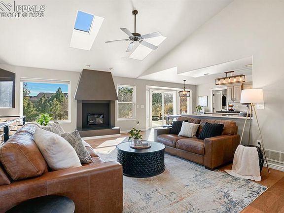 2nd image of 2565 Dunfries Ct