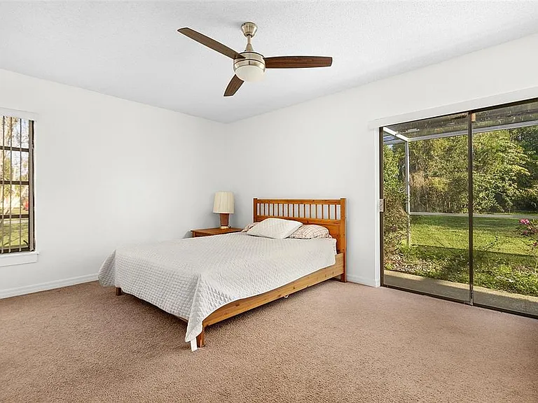 712 E Flag Way — Photo 24