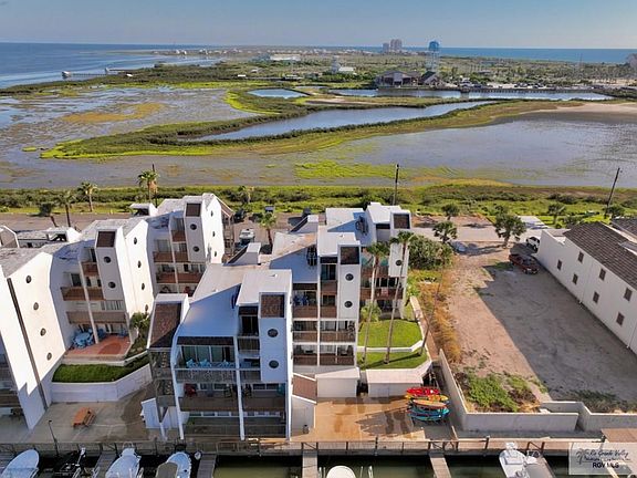 4th image of 6201 Padre Blvd