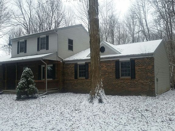 2nd image of 6221 Widmer Ln
