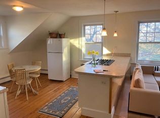 28 1/2 Grove St #3, Salem, MA 01970