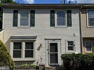 305 Roberts Ln, Marlton, NJ 08053