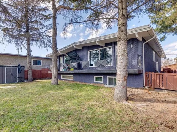 4210 Richmond Rd SW, Calgary, AB T3E 4P3