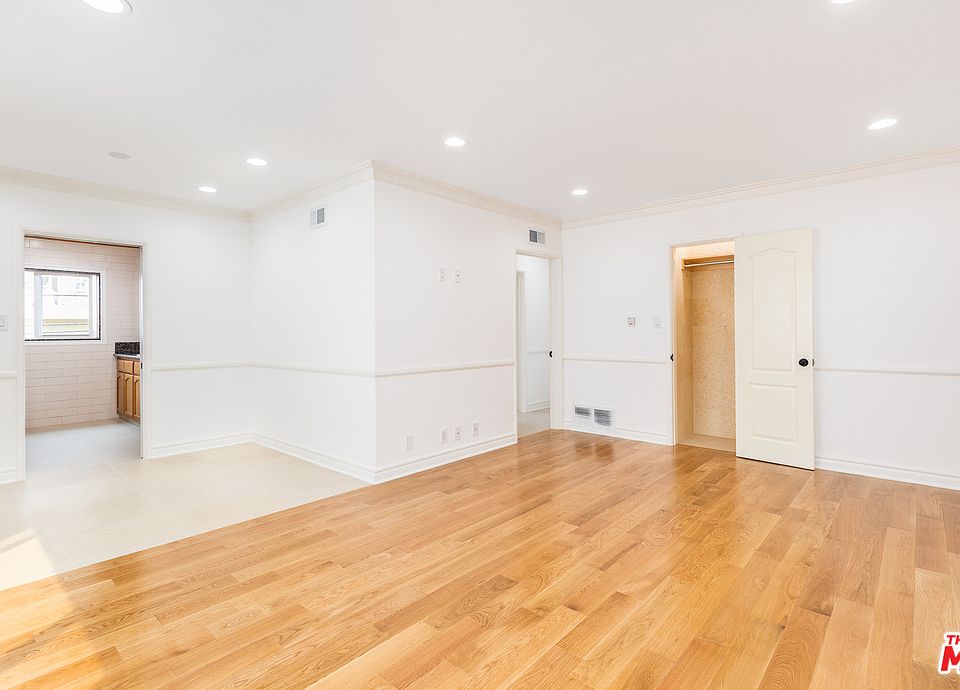 1st image of 1437 N Poinsettia Pl #H