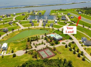 335 Kensington Pl, Newport, NC 28570