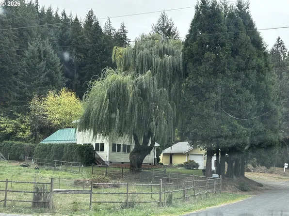 784 Wall St, Husum, WA 98623