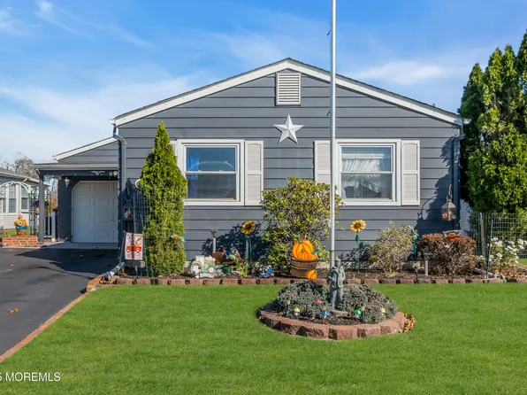 3 Miramar Court, Toms River, NJ 08757