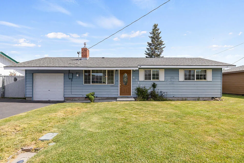 4347 Memorie Ln photo 1