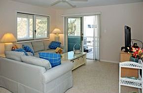 5th image of 1063A Long Beach Blvd