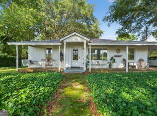 1922 Juliette Rd, Forsyth, GA 31029