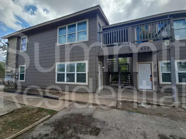 933 Park Plz, Austin, TX