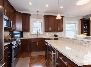2530 N Ashland Ave #3N, Chicago, IL 60614