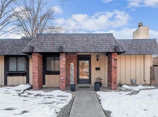 1339 Hampton Rd #E, Saint Charles, MO 63303