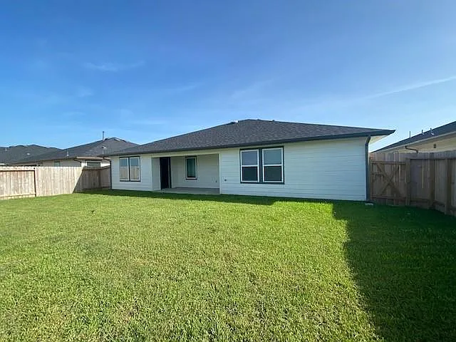 7023 Sunbreeze Ln — Photo 20