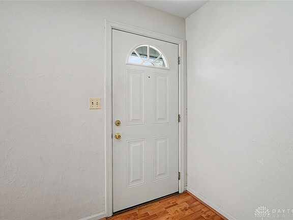 4th image of 1663 Pershing Blvd