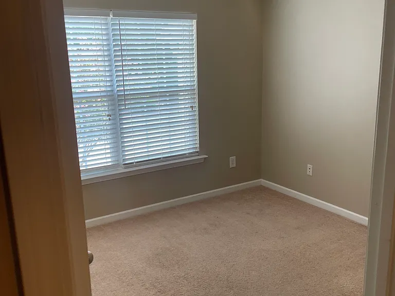 1212 Bronze Oak Way — Photo 9