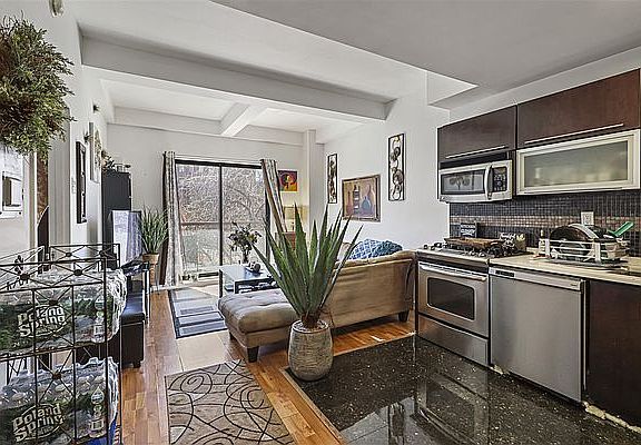 3rd image of 2203 3rd Ave #2A