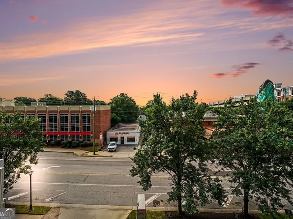 250 Pharr Rd NE APT 315, Atlanta, GA 30305