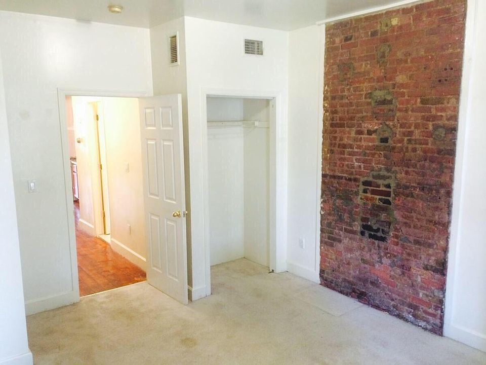 2nd image of 194 Wayne St APT 2R