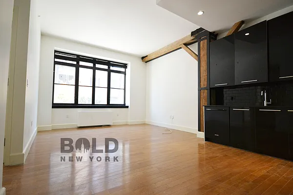 Rented by Bold New York | media 47
