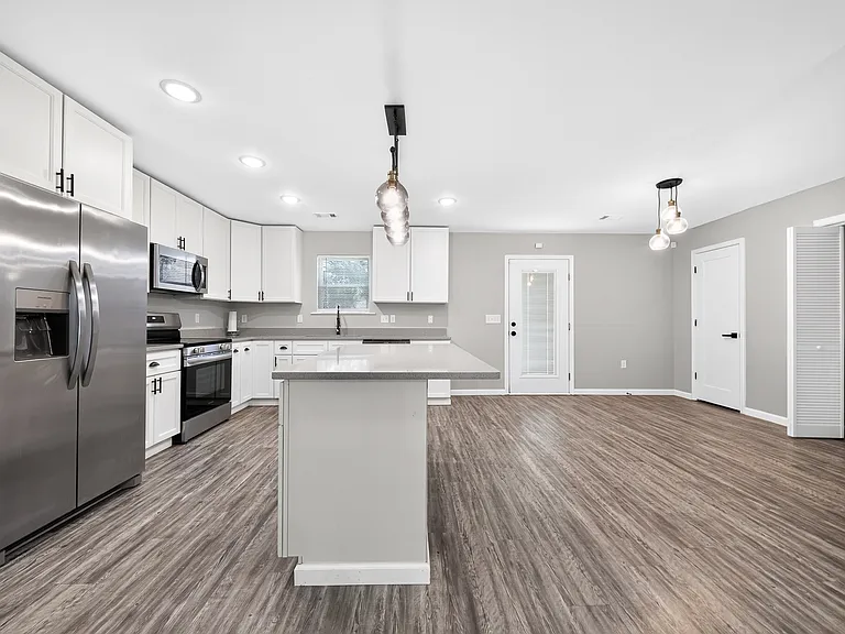213 Rie Ct — Photo 7