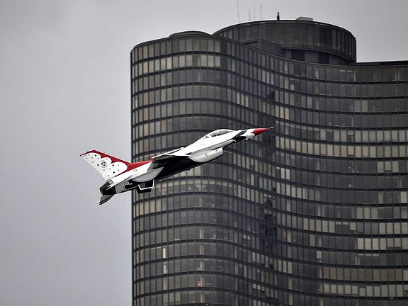 4th image of 505 N Lake Shore Dr #7000