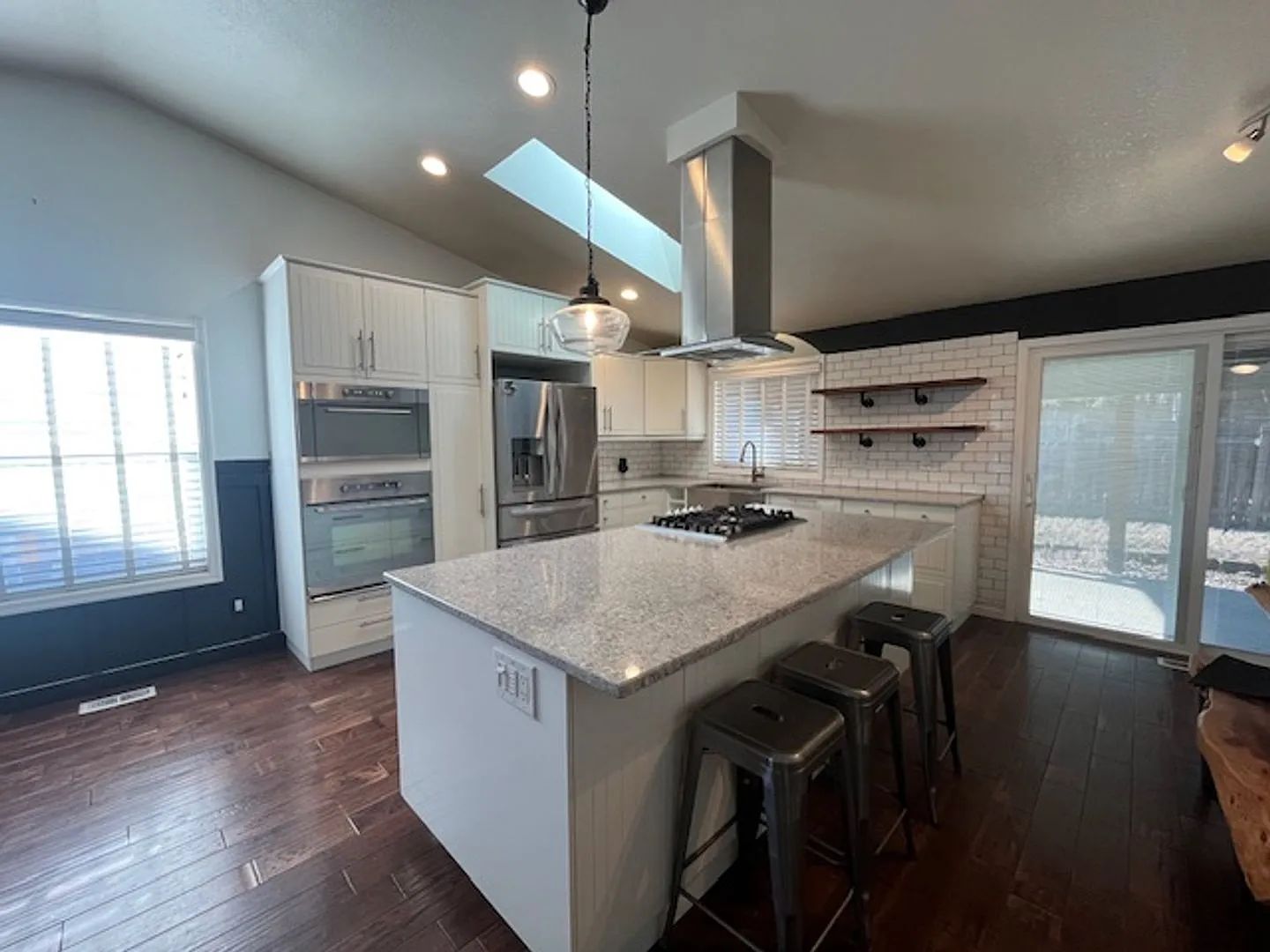 3 Bedroom 2 Bath Dundee OR 97115 — Photo 4