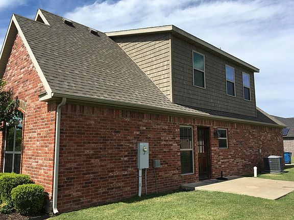 2nd image of 3308 SW Hillstone Ave