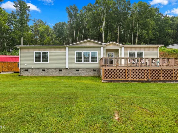 6408 Gardner Ln, Norton, VA 24273