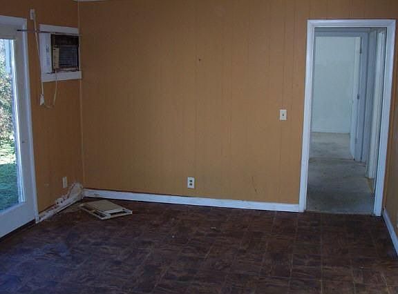 5th image of 124 Boyce Ct