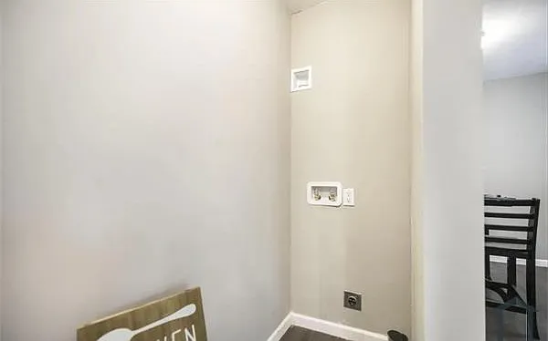 3998 Floyd Ave — Photo 8
