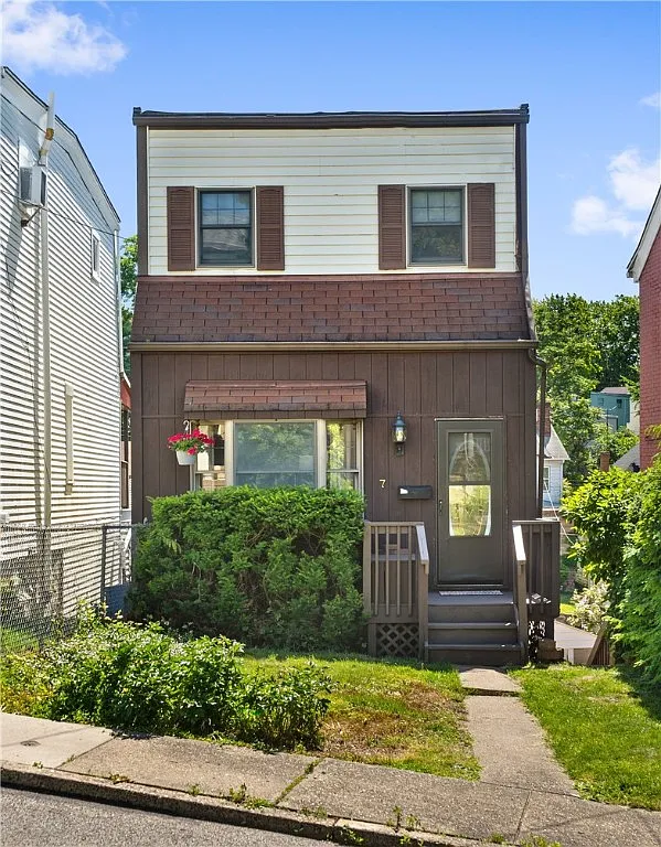 7 Norton St photo 1