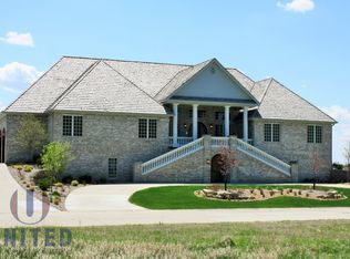 1008 Pebble Beach Dr, Dakota Dunes, SD 57049