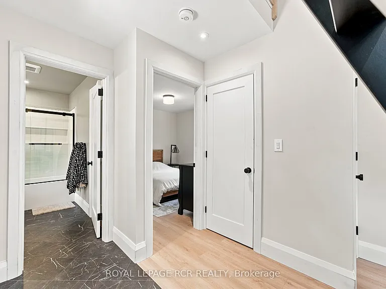23 Mark St — Photo 10