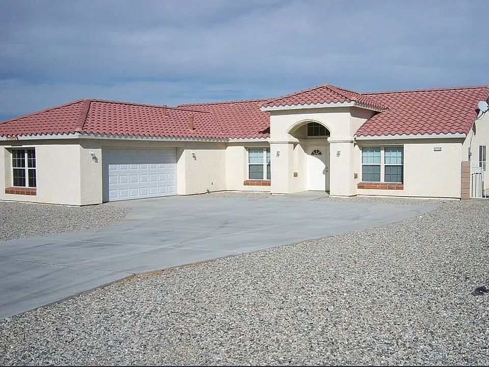 1st image of 57158 Millstone Dr