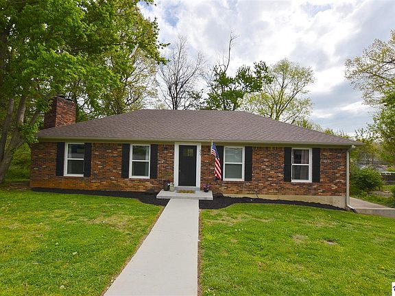 5th image of 235 Oakwood Dr