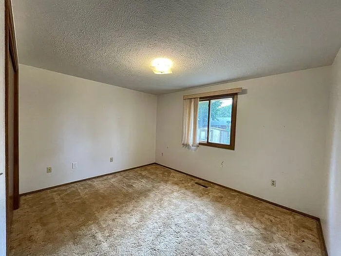 4808 N Franklin Ave — Photo 7