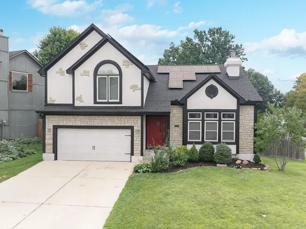 21206 W 55th Ter, Shawnee, KS 66218