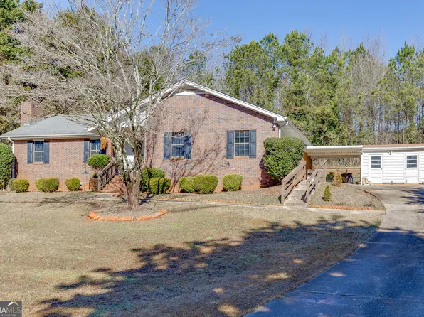 5222 Raintree Trl, Oakwood, GA 30566