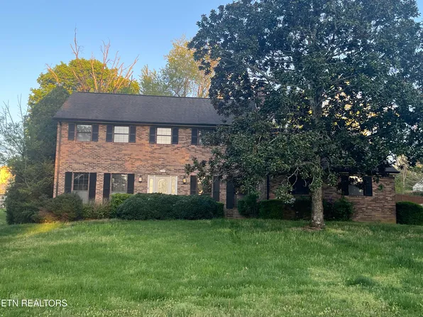 107 Carson Ln, Oak Ridge, TN 37830