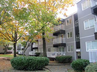 Regent Place Apartments, Surrey, BC V3R 1V3