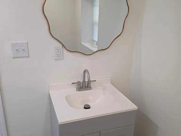 2710 Napier Ave — Photo 14