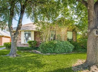 1561 Copper Meadow Dr, Mesquite, TX 75149