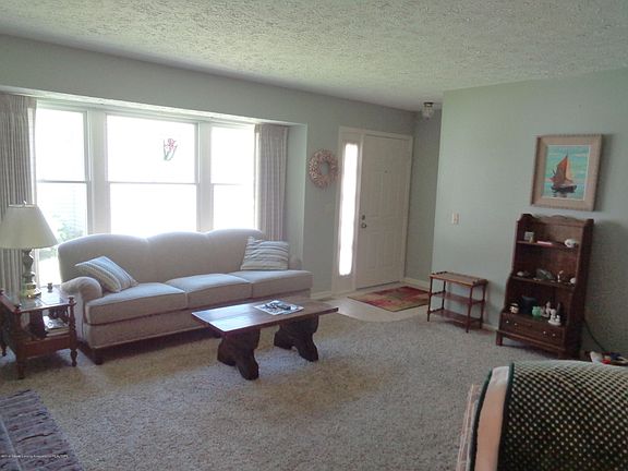 5th image of 7206 Creekside Dr